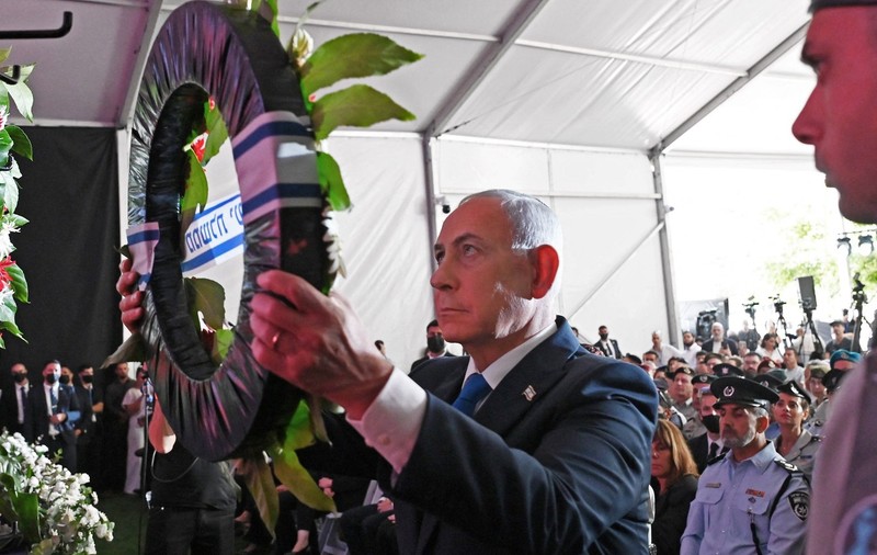 5 octombrie 2026, Muntele Herzl din Ierusalim - Benjamin Netanyahu comemorează victimele masacrelor din 7 octombrie 2023 într-un eveniment la cimitirul militar național Sursa foto: Profimedia