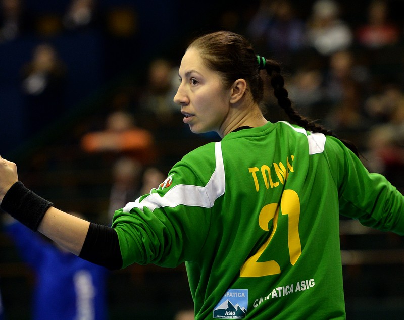 INTERVIU EXCLUSIV/Talida Tolnai, handbalista medaliată cu bronz la Euro 2010, e vânzătoare în Zalău. ”Am fugit de sport, sunt fericită acum!”