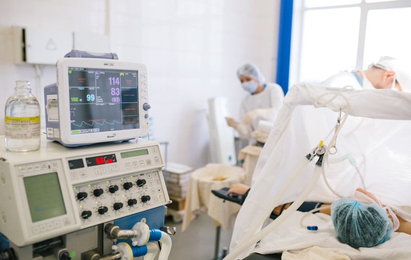 Au murit după ce au primit organe de la o persoană bolnavă de cancer. Cazul medical este extrem de rar