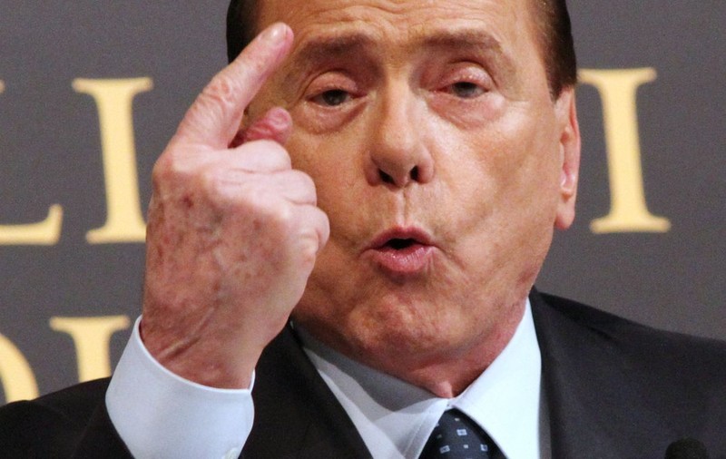 Declarație halucinantă! Cum motivează Berlusconi banii dați fetelor chemate la petrecerile ”bunga-bunga”