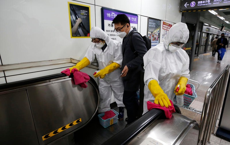 Anunțul făcut de specialiști. Când va fi epidemia de coronavirus sub control în China