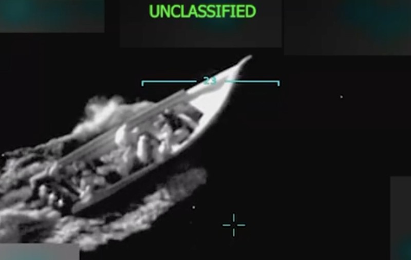 Armata SUA a lovit de două ori o barcă din Marea Caraibilor pentru că primul atac nu a omorât toți membrii echipajului