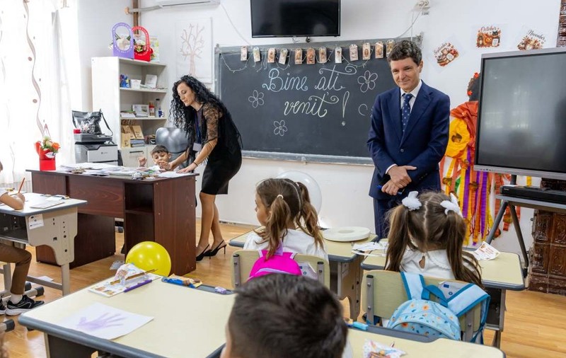 Testele PISA arată că peste 50% dintre elevii români sunt analfabeți funcțional la Matematica