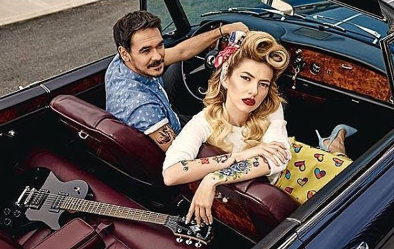 Lidia Buble și Răzvan Simion, ipostază plină de tandrețe. "O, Doamne, ce bine vă stă! Căsătoriți-vă o dată pentru totdeauna"