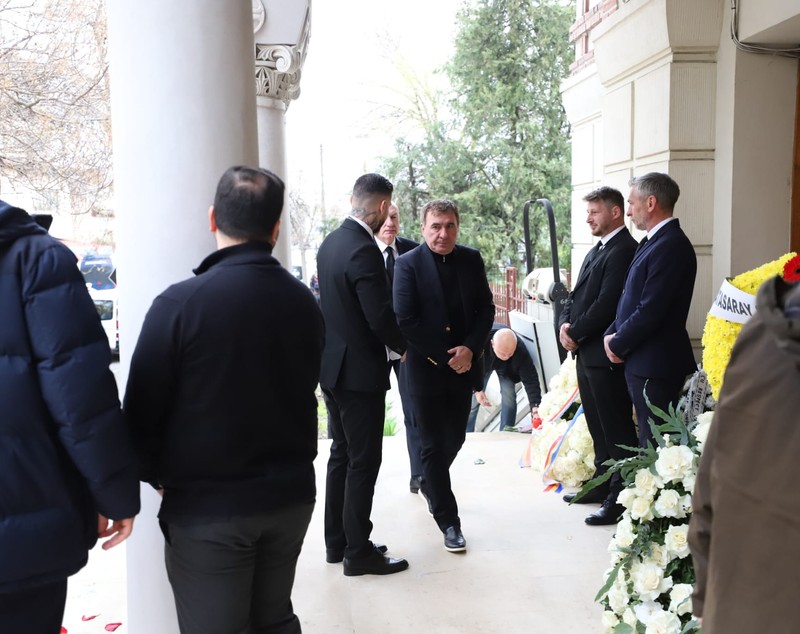 Mircea Lucescu, condus pe ultimul drum. A fost înmormântat la Cimitirul Bellu