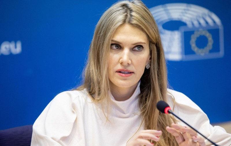 Eva Kaili, implicată în scandalul Qatargate, eliberată din închisoare după patru luni și plasată în arest la domiciliu