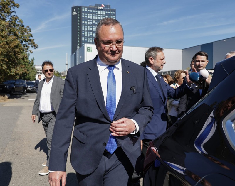 Nicolae Ciucă şi-a depus candidatura la alegerile prezidenţiale: „România are nevoie de o viziune de dreapta”
