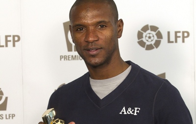 La un an după ce i-a fost extirpată o tumoare, Eric Abidal va fi supus unui transplant de ficat!
