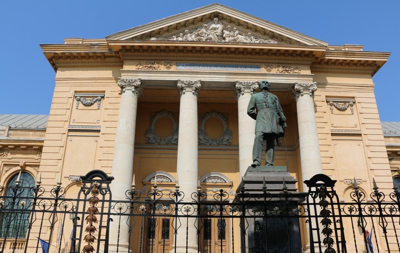 Ce crede despre școala românească un tânăr din Italia venit să studieze medicina la București: „O experiență complet diferită”
