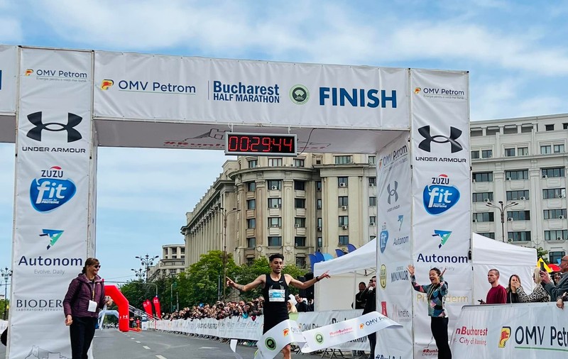 Restricții de circulație în centrul Bucureștiului, unde are loc un semimaraton. Care sunt rutele ocolitoare