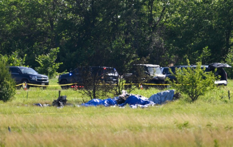 11 parașutiști au murit împreună cu pilotul avionului din care se pregăteau să sară, în Missouri