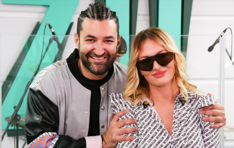 Mihai Morar: „Mă bucur că primul live în studioul Radio ZU, după 7 luni, este cel al unei piese create în carantină!” (PUBLICITATE)