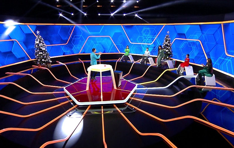 Ediție specială „Jocul cuvintelor cu Dan Negru”, la Kanal D. „Am niște invitați, cred că cei mai buni pe care i-am avut eu anul acesta!”