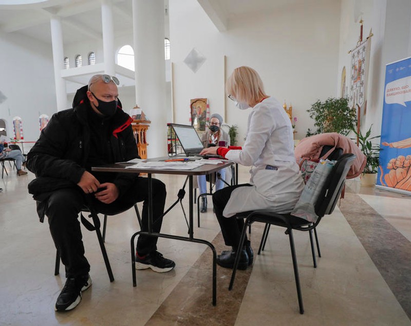 Biserică din Kiev, transformată în centru de vaccinare. „Facem acest lucru în beneficiul întregii societăți”