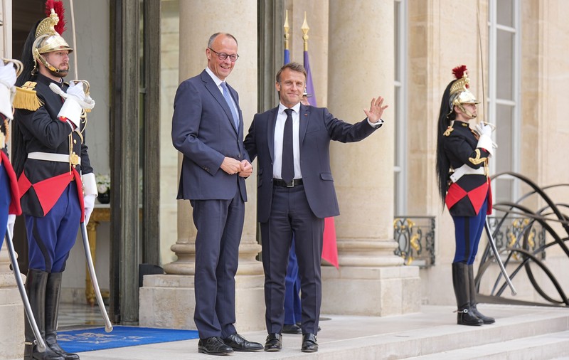 Emmanuel Macron și Friedrich Merz s-au întâlnit la Paris: vor înființa un „consiliu franco-german de apărare şi securitate”
