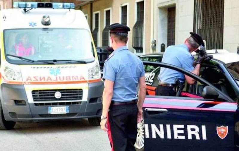 Bebeluşul unei românce din Italia, împuşcat în spate, în braţele mamei, pe o stradă din Roma