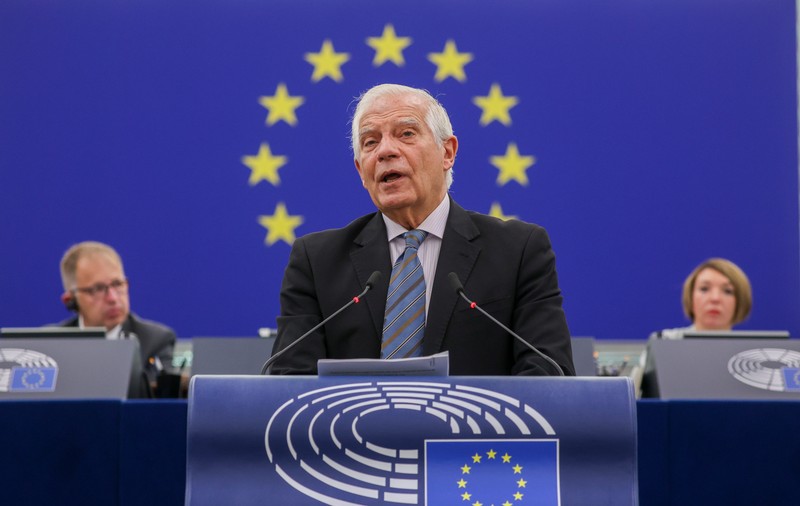 „Cea mai urgentă provocare” este refacerea echipamentului militar, spune șeful diplomației UE
