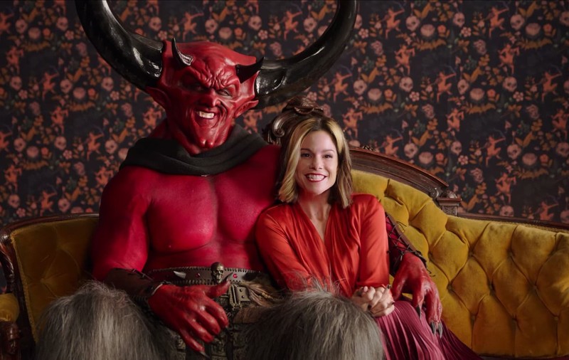VIDEO VIRAL | Povestea de iubire dintre Satana și anul 2020, reclamă pentru un site de întâlniri online