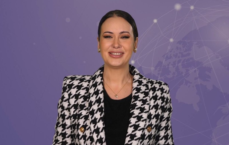 5 știri by Libertatea - Monden. Puya renovează o nouă casă, Tudor Chirilă i-a dat replica lui Elon Musk, iar Alina Sorescu a făcut noi dezvăluiri