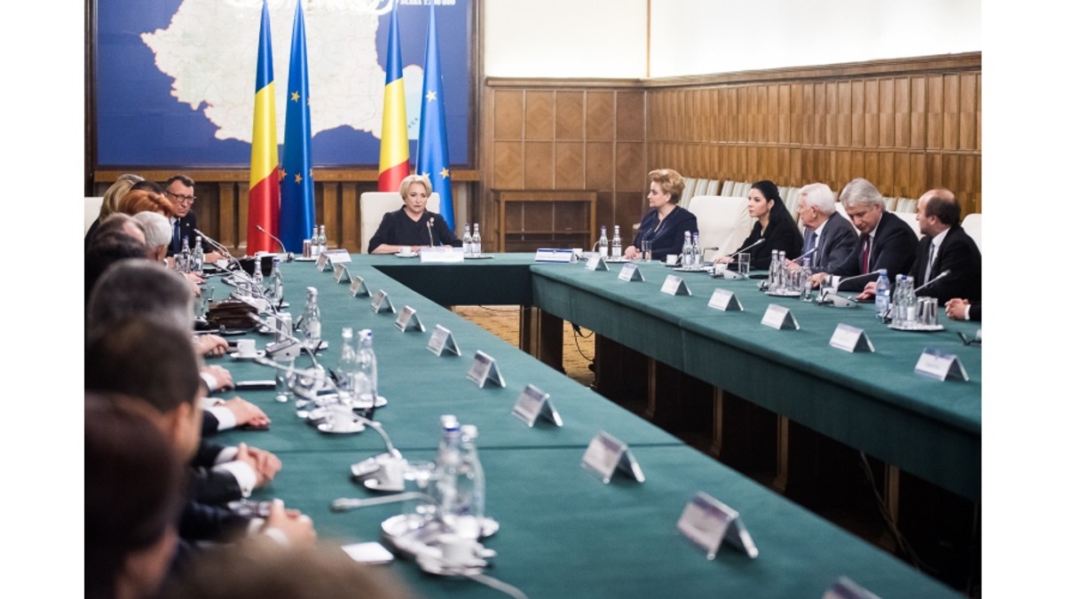 Premierul Dăncilă și miniștrii din Cabinet au renunțat la paza SPP