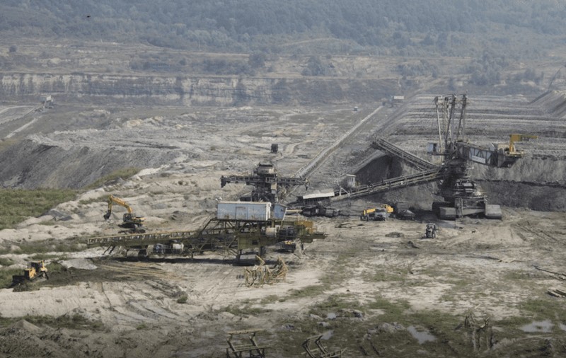 Familiile victimelor accidentului de la Jilț Sud cer despăgubiri de peste 2,5 milioane de euro