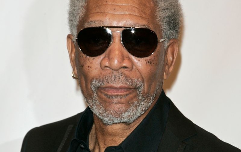 Morgan Freeman îşi împrumută vocea pentru buletinul de ştiri
