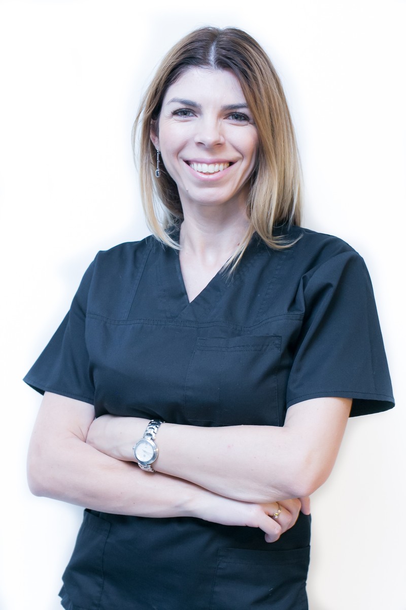 Denisa Zaharia, medic stomatolog