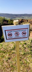 Vizitarea, precum și fotografiatul și filmatul sunt interzise