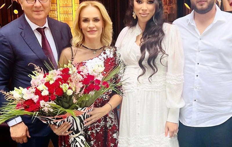 Cât a costat ținuta pe care Gabriela Firea a purtat-o la cununia Ralucăi Pastramă, fosta soție a lui Pepe