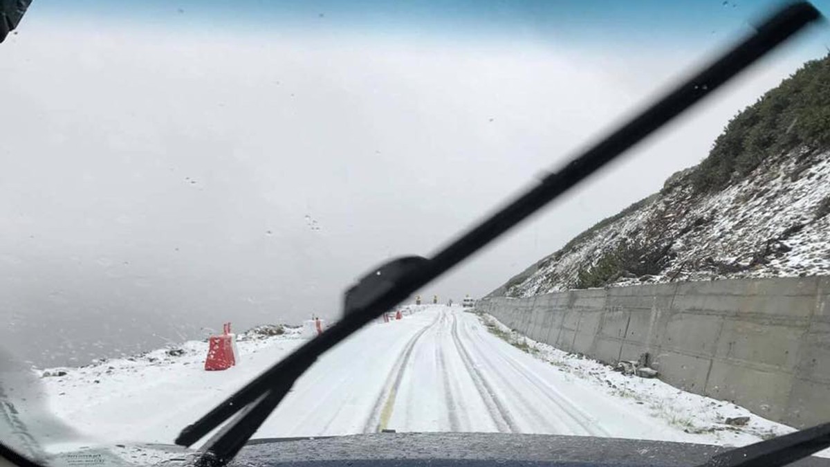 Ninsoare în mijlocul verii, la Rânca