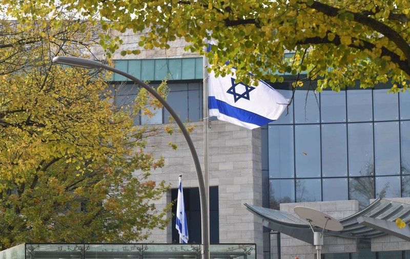 Israelul închide ambasadele sale din toată lumea pe termen nedeterminat și transmite un avertisment cetățenilor