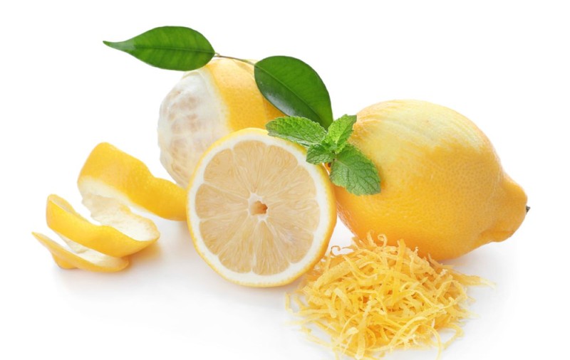 10 moduri practice de a reutiliza cojile de lămâie