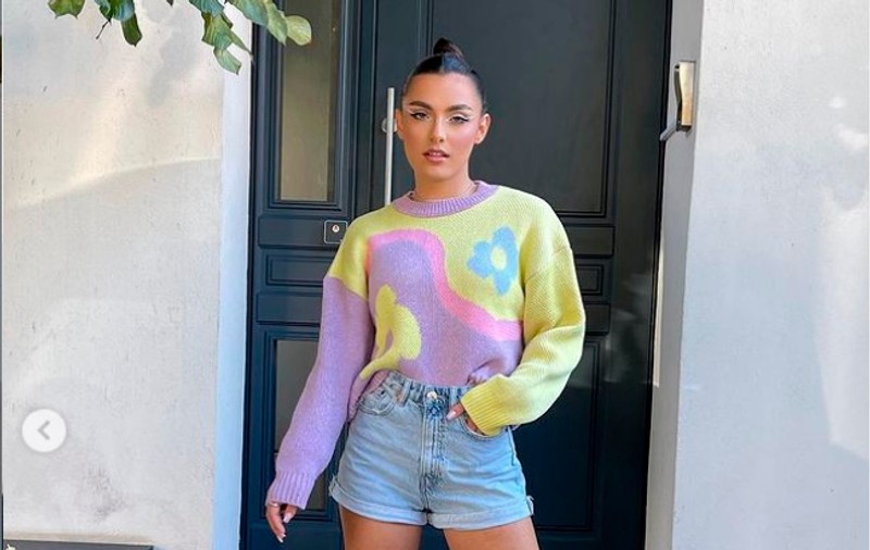 Alexia Eram, petrecere de pomină de ziua ei de naștere. Sărbătorita și invitații s-au distrat pe muzica lui Grasu XXL