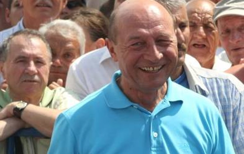 REACŢIA ÎNVĂLUITĂ ÎN MISTER a lui BĂSESCU, după anunţul CCR