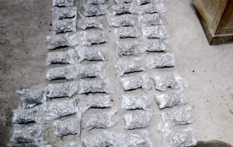 Un șofer român a fost prins cu 175 de kilograme de canabis în dubă, în Franţa. Ce pedeapsă a primit