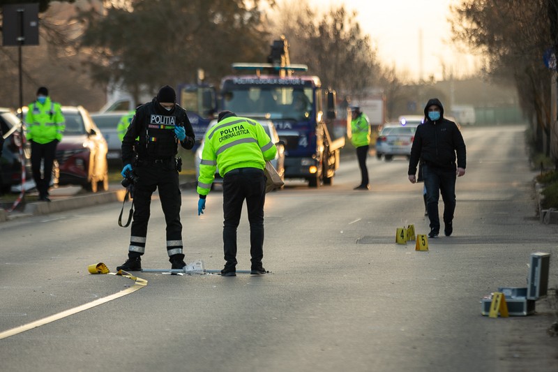 Poliția criminalistică, la locul accidentului
