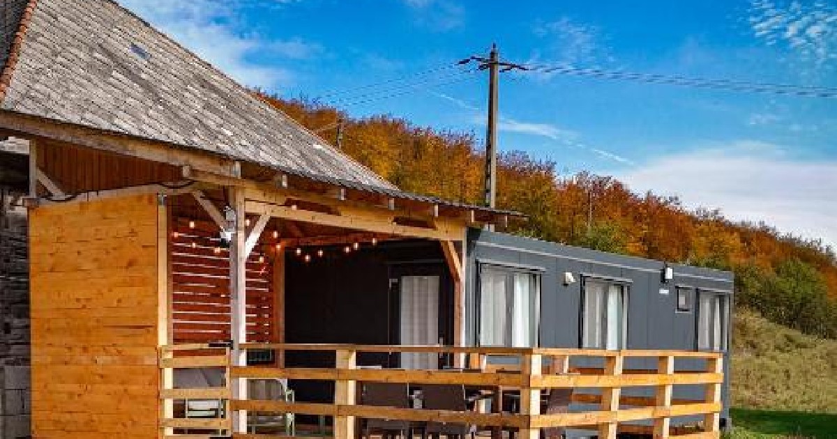 Container transformat într-un tiny house