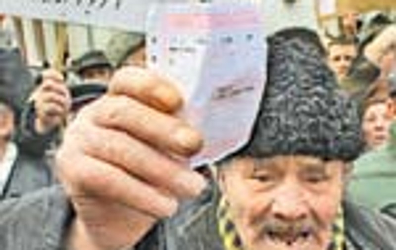 Valul de scumpiri scoate sindicatele in strada