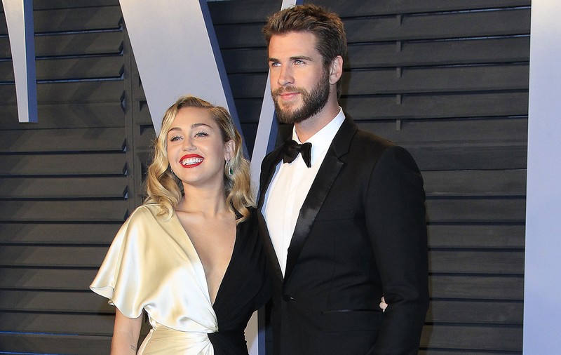 Casa lui Miley Cyrus și a lui Liam Hemsworth a fost distrusă complet de flăcări. Imaginile dezastrului