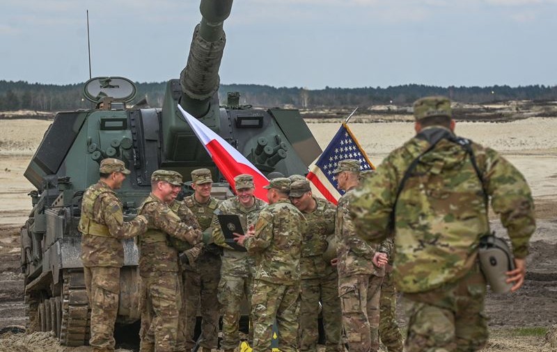 Un general polonez vrea ca Varșovia să dețină arme nucleare. „De obicei, astfel de țări nu sunt atacate”