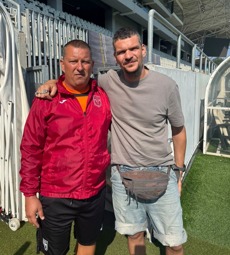Ionuț Chirilă alături de Tudor Chirilă, fratele lui | Foto: Facebook @CS Dinamo Fotbal