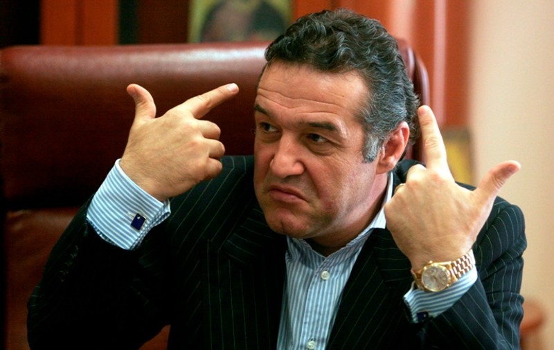 Gigi Becali construieşte o bază sportivă de cinci stele