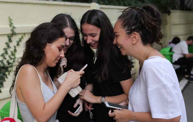 S-au afișat rezultatele de la BAC 2019! 67,2% dintre elevi au promovat examenul de Bacalaureat. Când se depun contestațiile