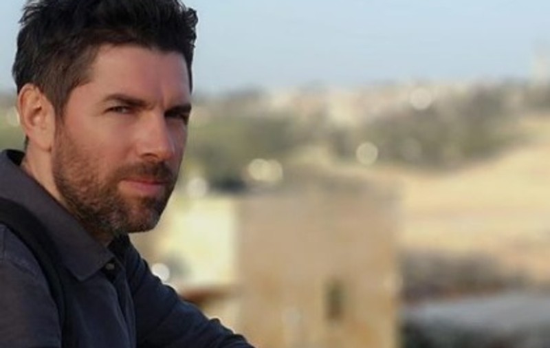 România îl iubește, dar viața nu a fost ușoară cu el. Prin ce dramă a trecut Alex Dima