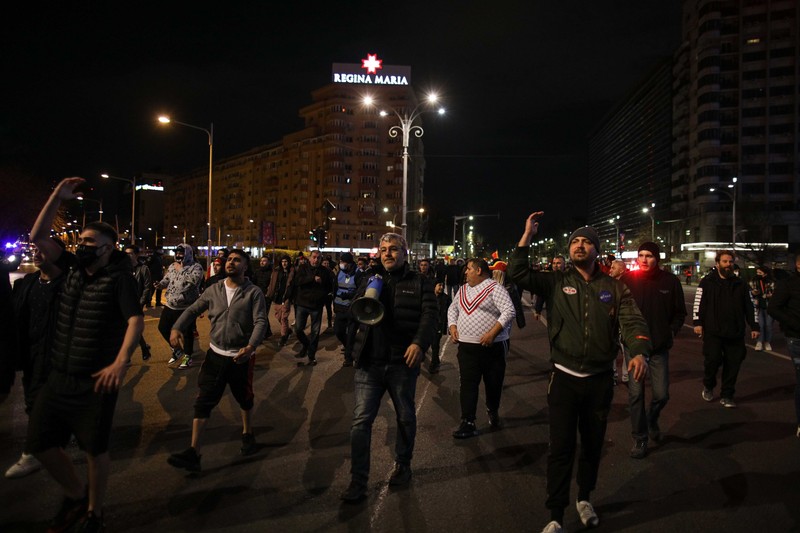 Oamenii au mers până în fața Guvernului | Foto: Inquam Photos / Octav Ganea