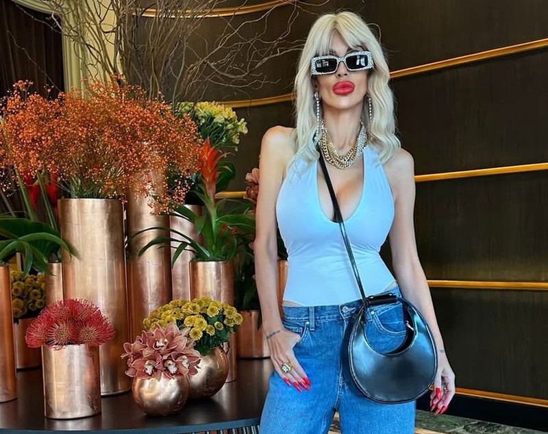Raluca Bădulescu a criticat-o dur pe Cleopatra Stratan: „Sinistru!”. Ce greșeală vestimentară a făcut tânăra artistă