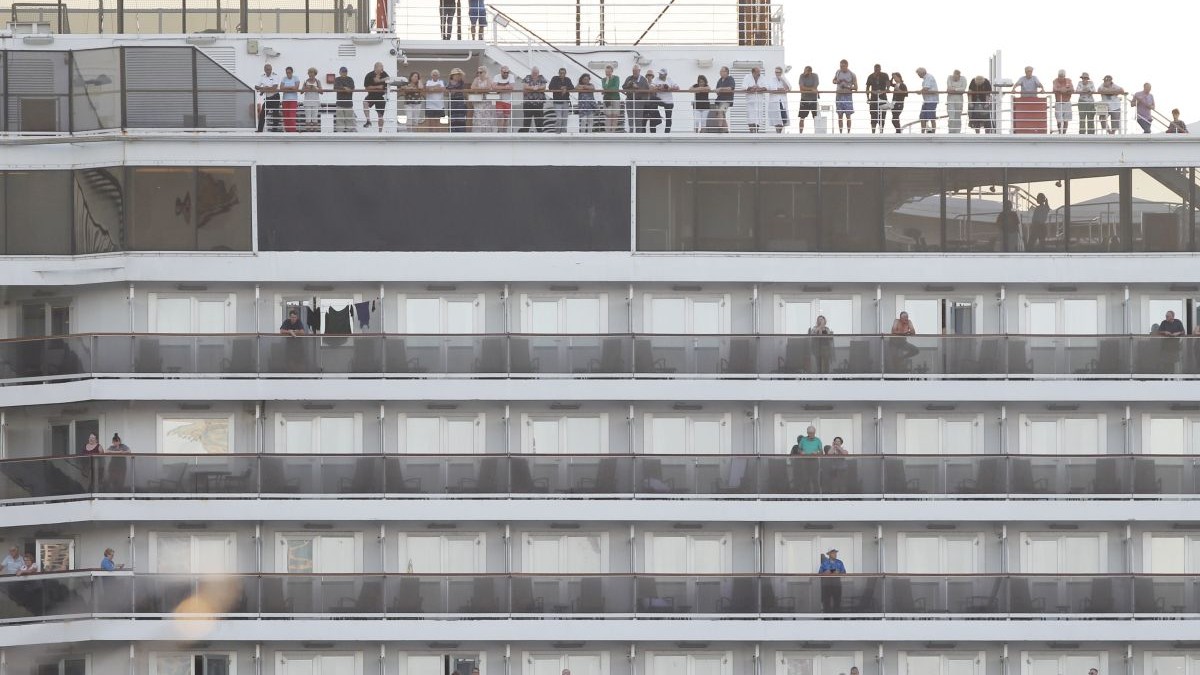 Nava Westerdam a acostat în Cambodgia după ce a fost refuzată de cinci porturi FOTO: EPA
