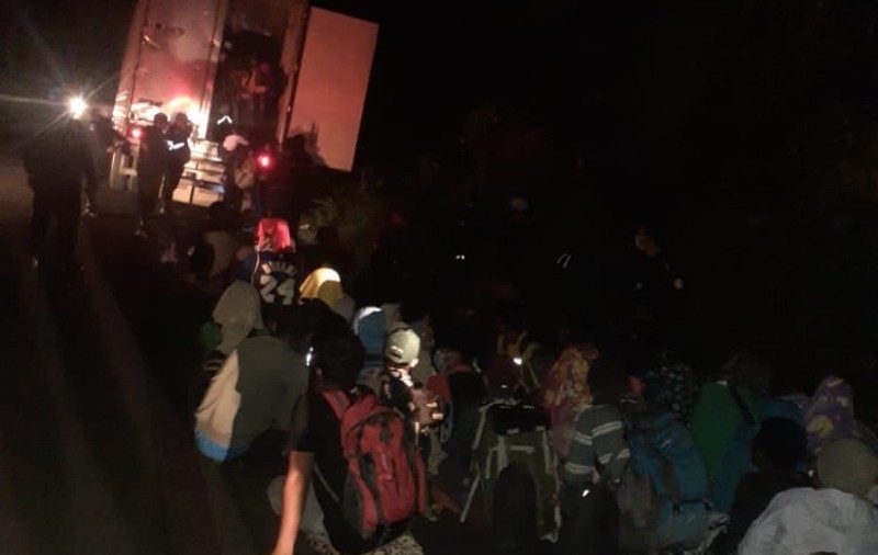 126 de migranți, găsiți încuiați într-un container, în Guatemala