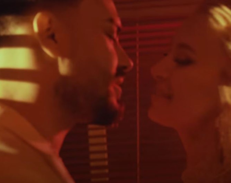 Andreea Bălan a fost surprinsă din nou cu Jador. S-au întâlnit târziu în noapte, după ce au negat relația