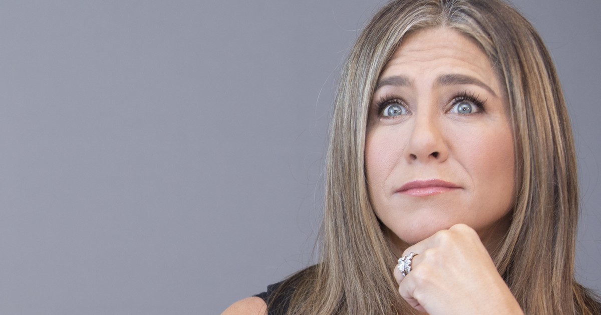 Jennifer Aniston și Ellen DeGeneres s-au sărutat la TV. Imaginea care a devenit virală